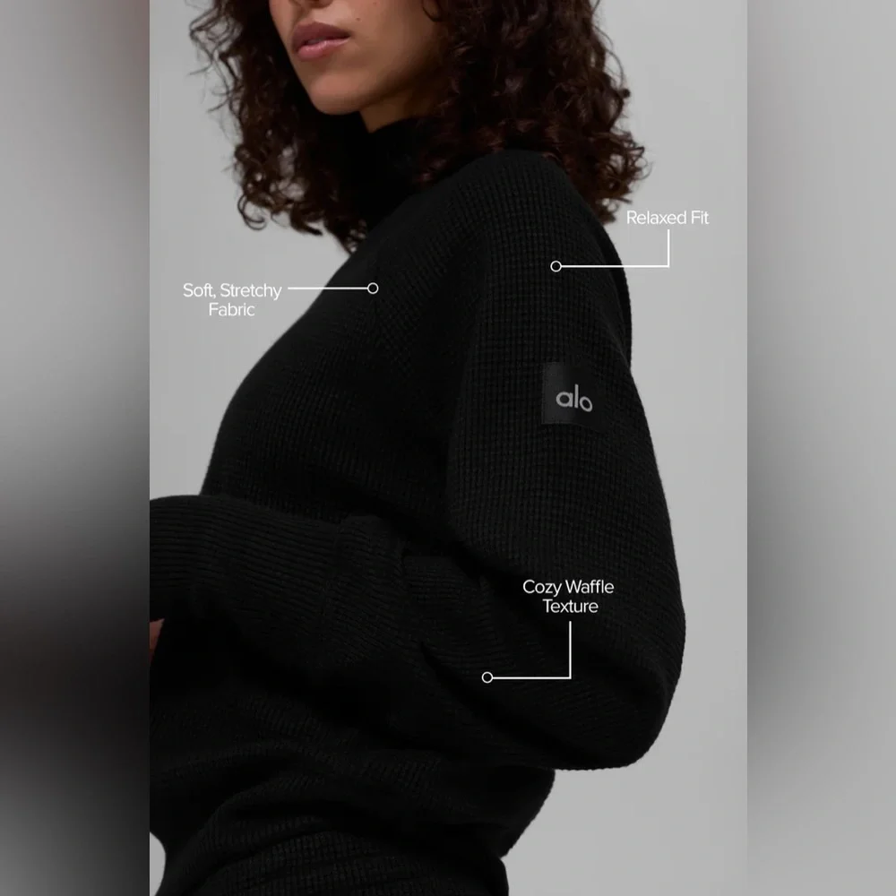 Alo Yoga Waffle Weekend Escape Mock Neck Long Sleeve Black S